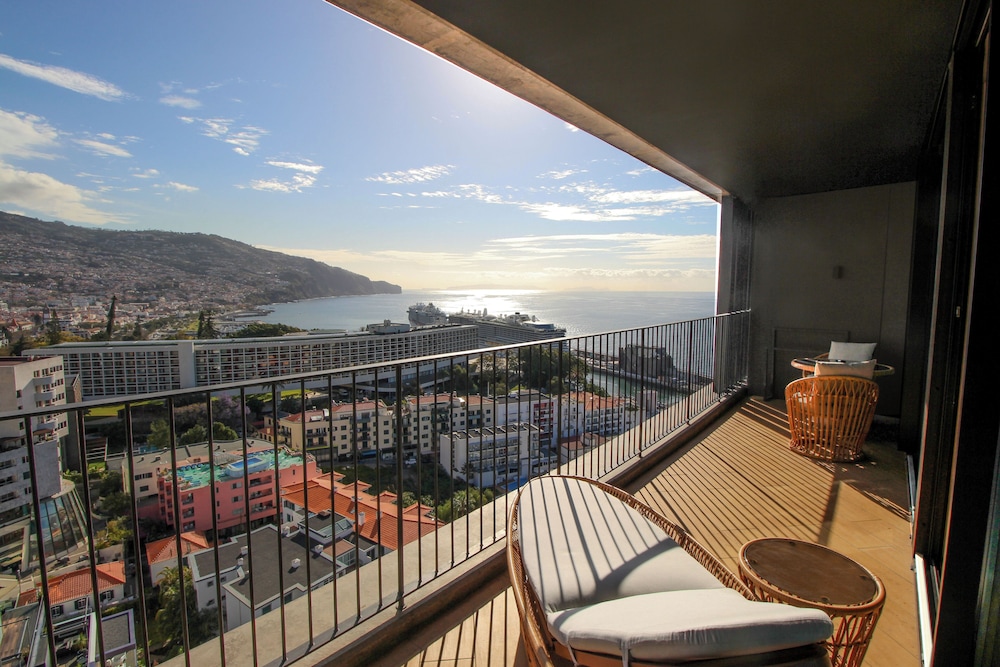 BAY SUITE - Photo 5