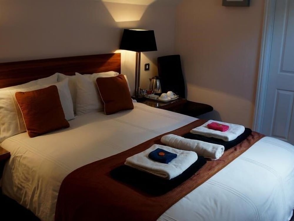 Standard Double Room, Ensuite photo 3