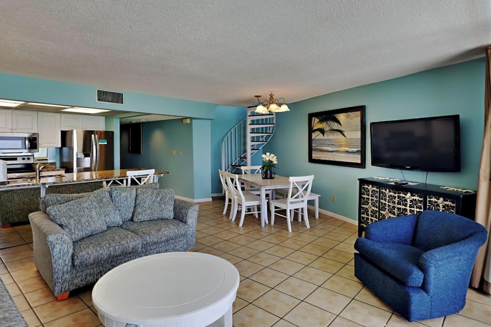 Condo, Multiple Beds, Balcony, Ocean View (T1 1208 - No Pets)