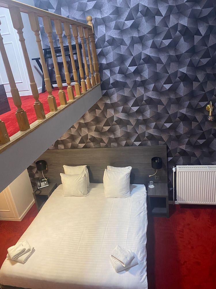 Deluxe Quadruple Room photo 2