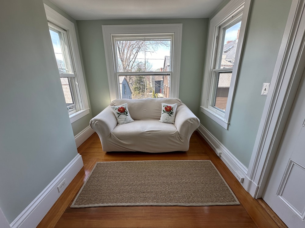 Apartment photo 3