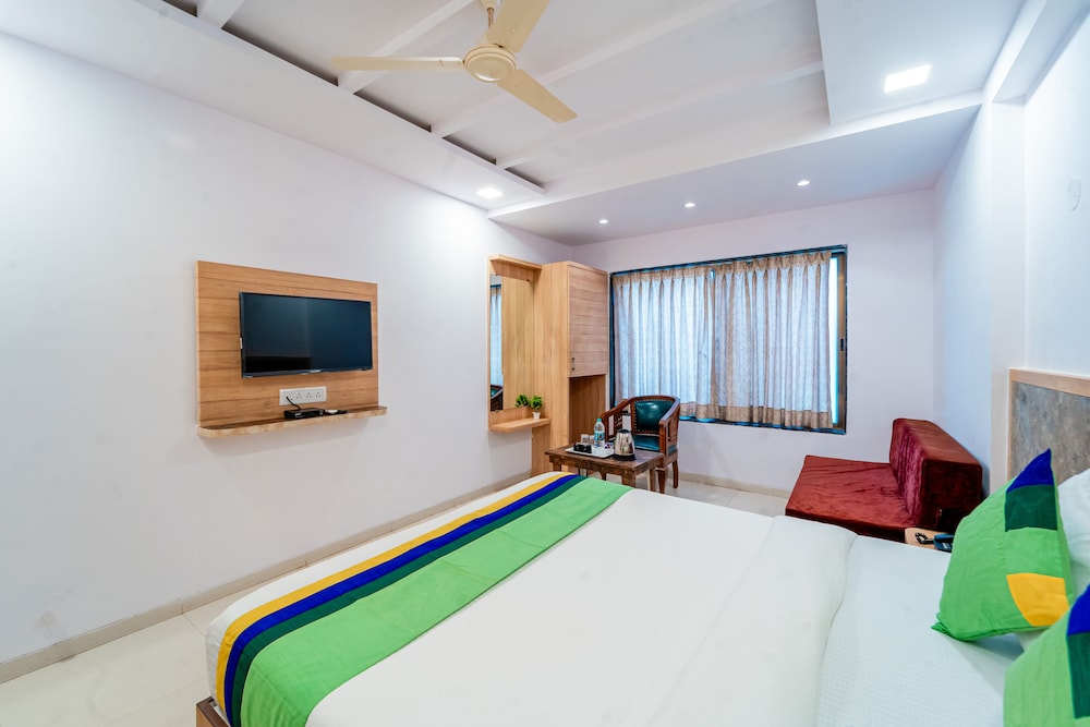Deluxe Double Room photo 2