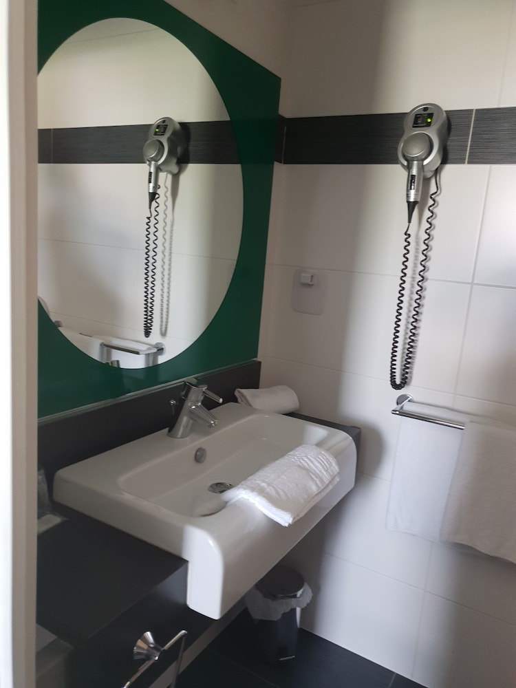 Standard Double Room, 1 Double Bed - Photo 13