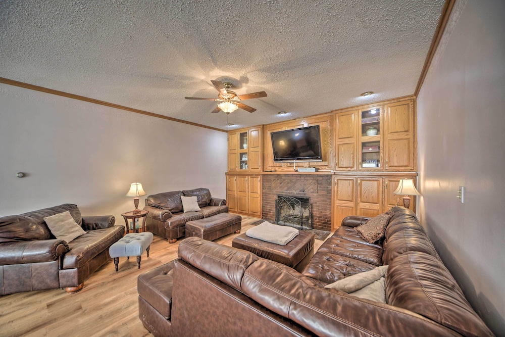 House (6 Bedrooms) photo 2