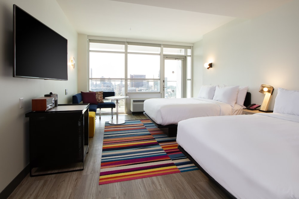 aloft, Room, 2 Queen Beds - Photo 2