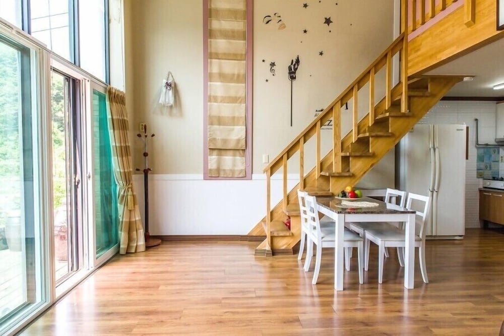 Grand Room photo 3