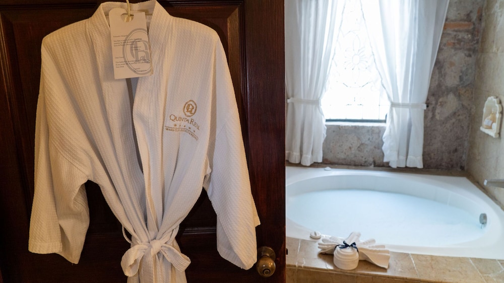 Gran Clase Suite Dos Camas - Photo 3