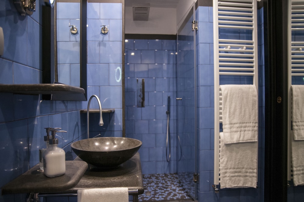 Superior Double Room, Balcony, Sea View - Photo 28