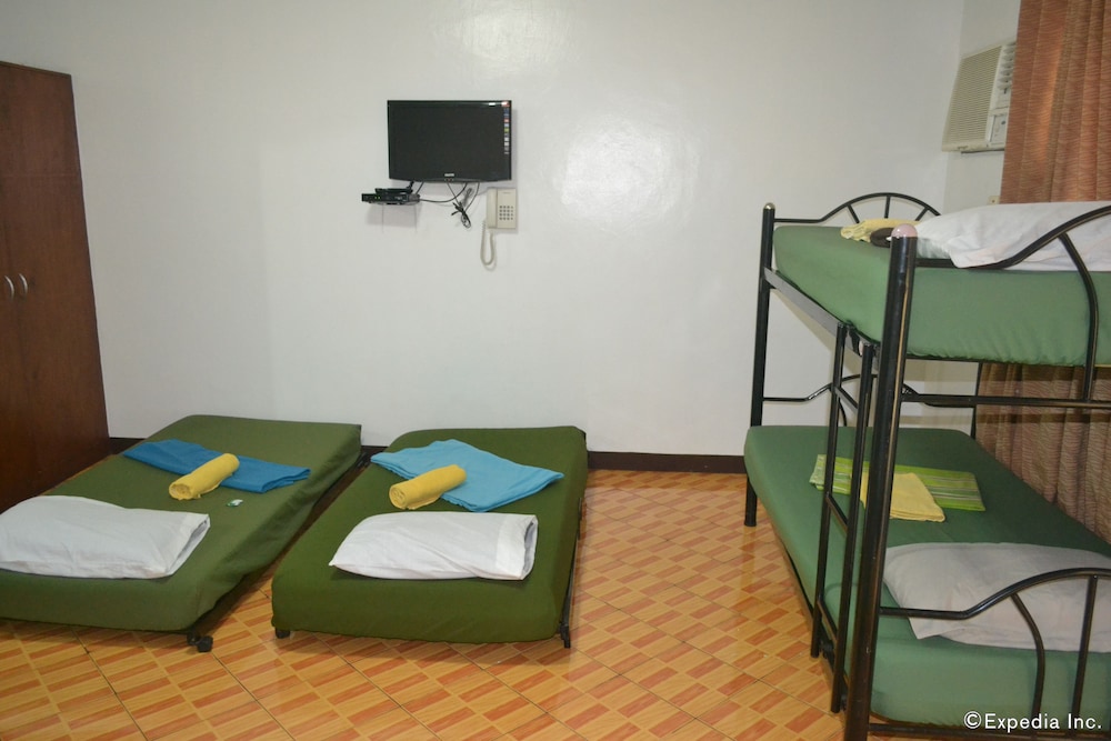Family Room for 8 Pax photo 3