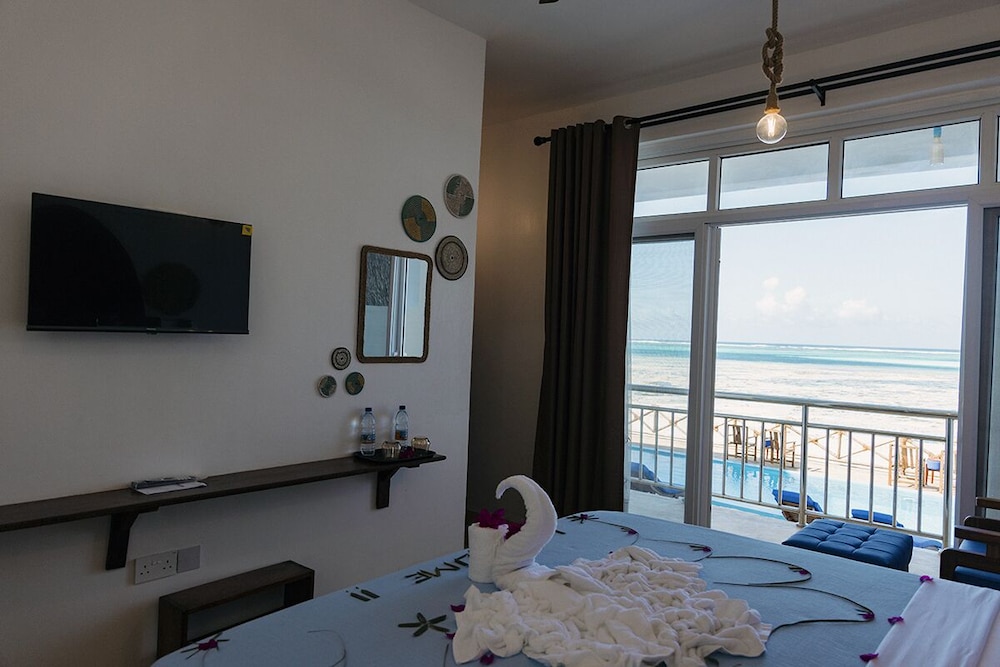 Deluxe Double Room, Sea View photo 2