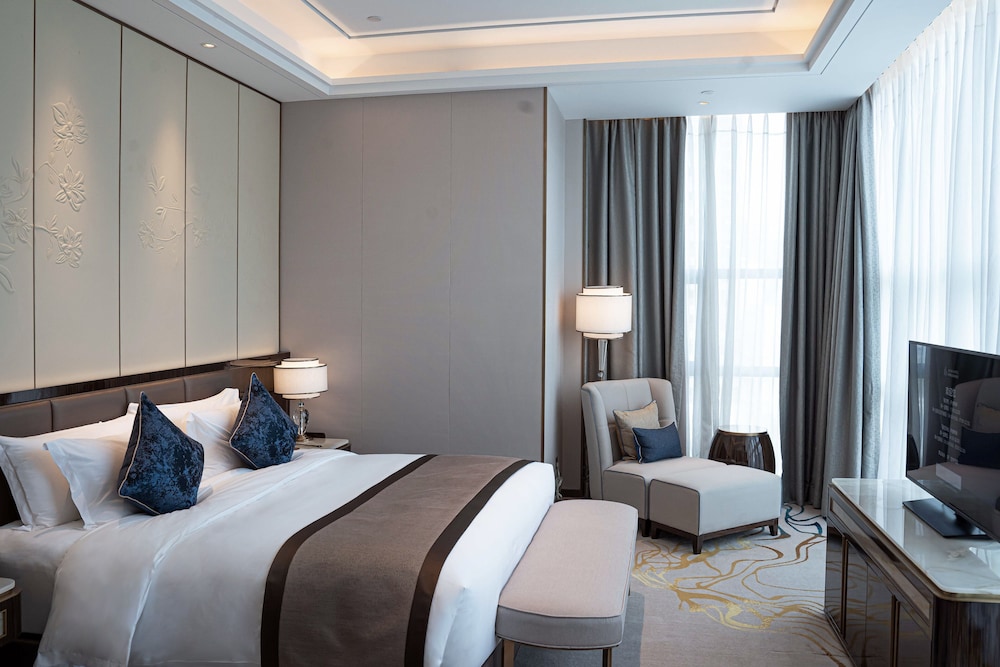 Executive Suite photo 1