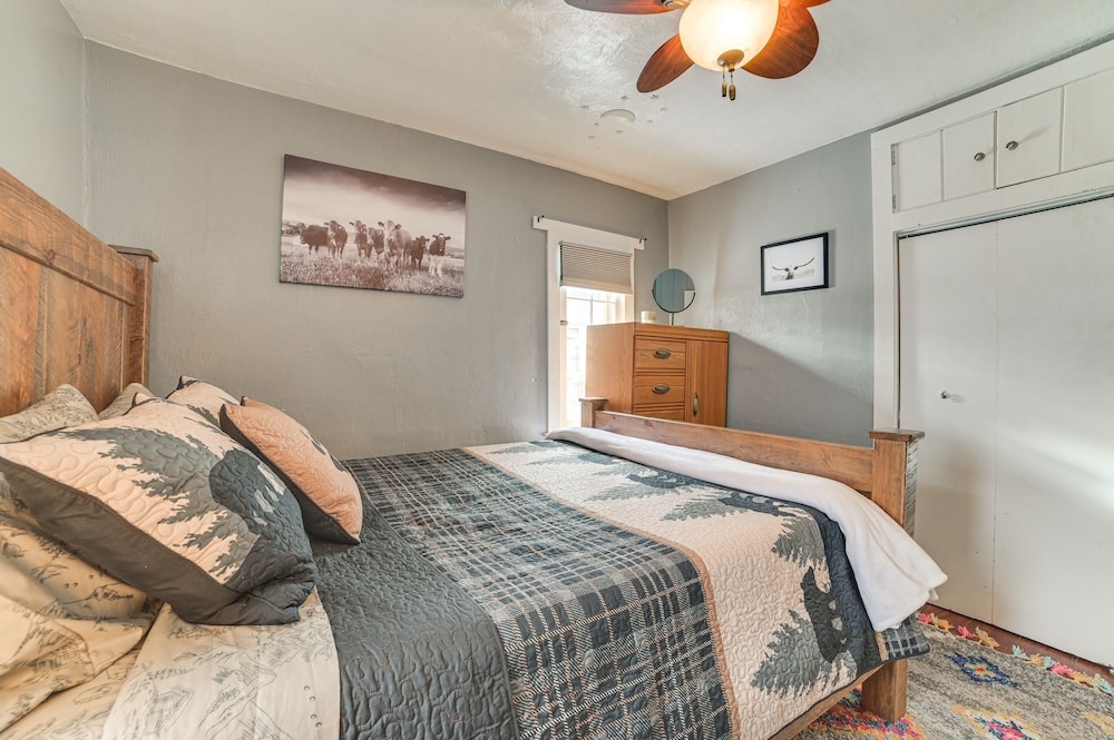 House (2 Bedrooms) photo 1