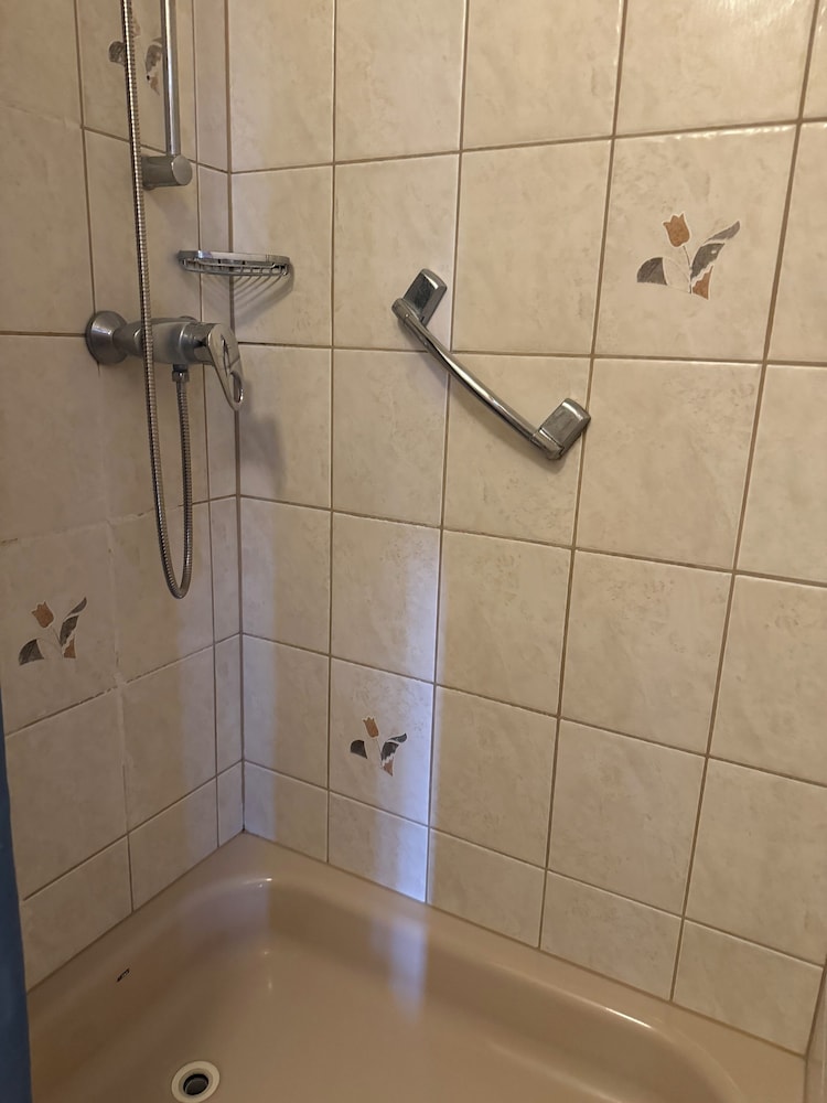 Small Double Room with Balcony photo 2