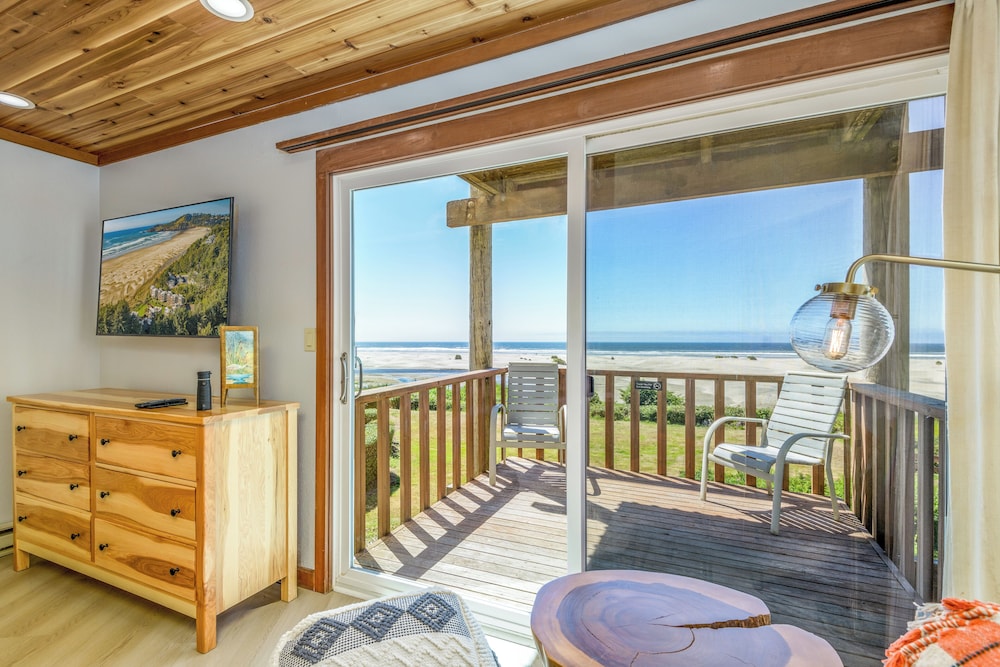 Condo, 1 Bedroom, Non Smoking (Upstairs, Pet Friendly) photo 3
