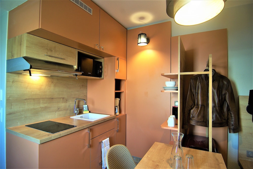 Studio Double - Photo 1