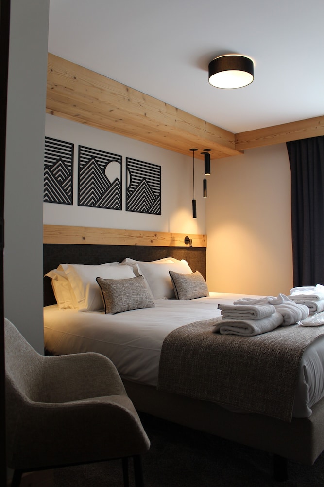 Deluxe Apartment, River View photo 1