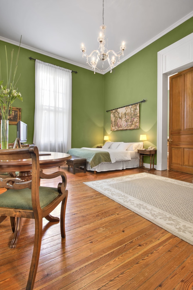 Studio Suite photo 2