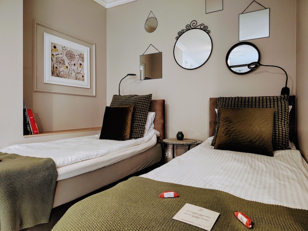 Standard Suite