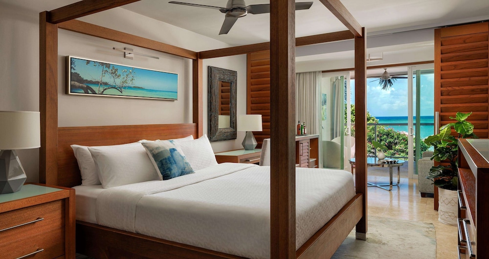 Luxury Suite, 1 Bedroom, Ocean View (Beachfront w/Tranquility Soaking Tub)