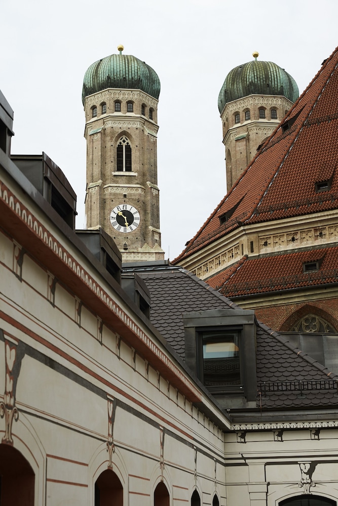 DO & CO Hotel München - Photo 56