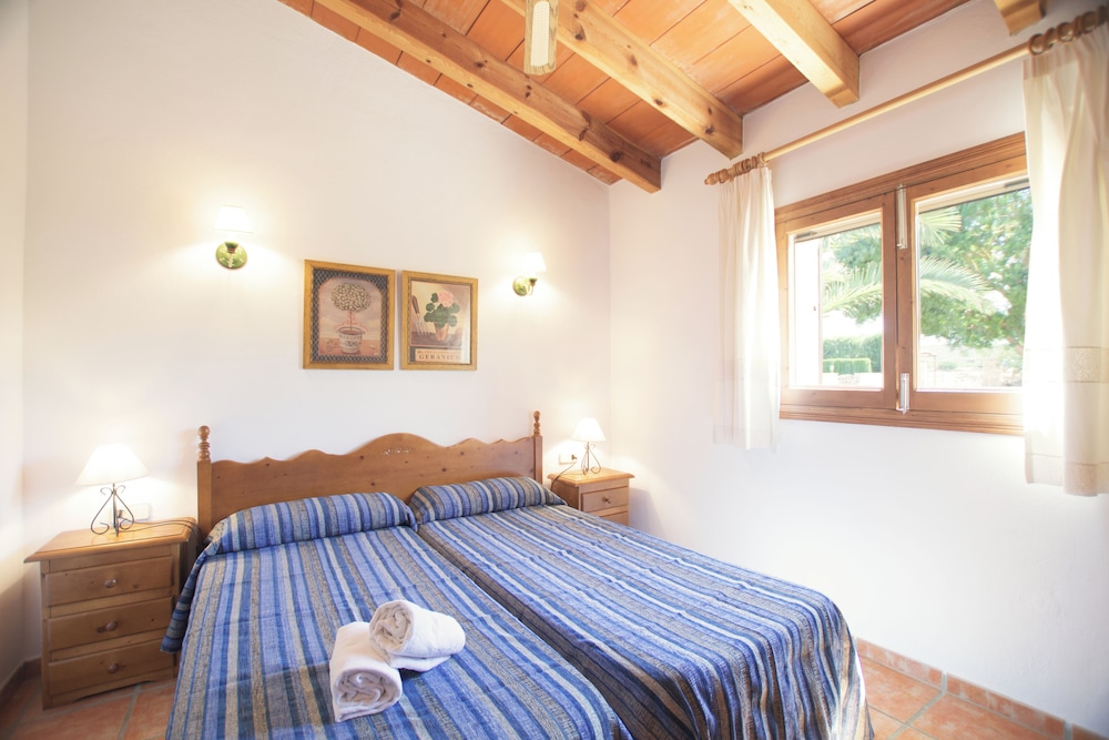 Apartamento Familiar, 1 Dormitorio, Vista al Jardín