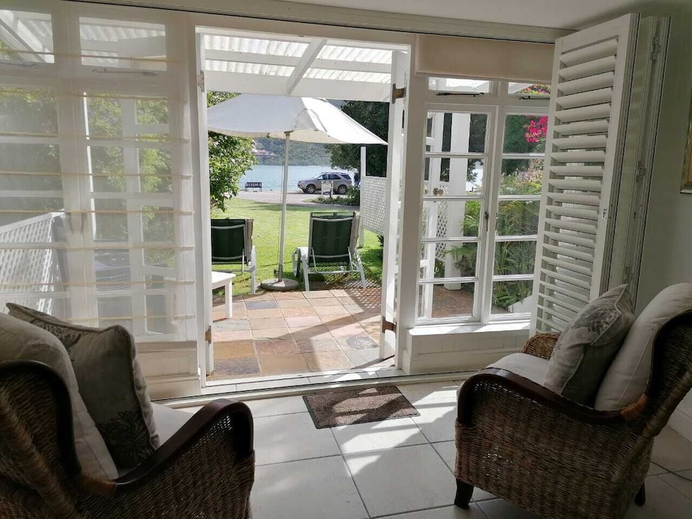 Deluxe Double or Twin Room, 1 Bedroom, Patio, Ground Floor photo 2