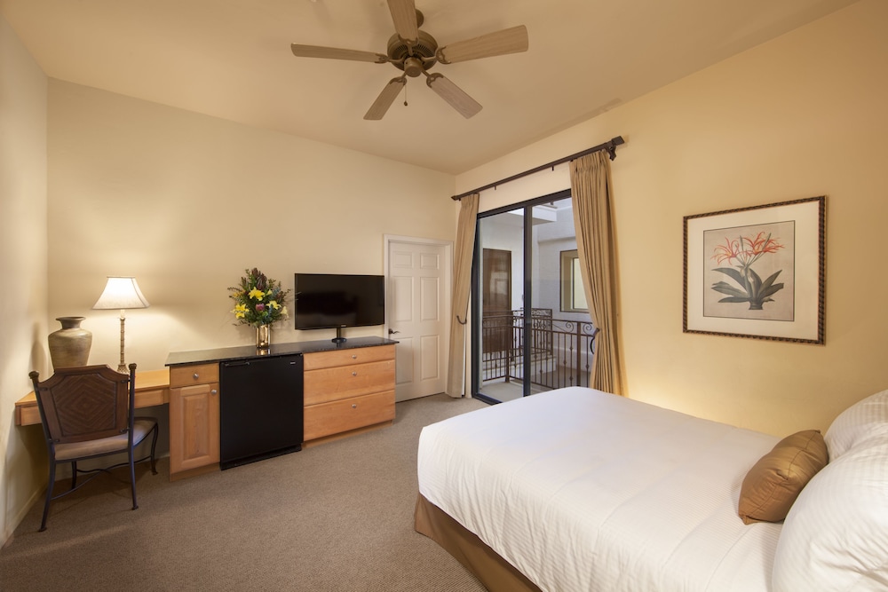 Standard Room, 1 Queen Bed, Non Smoking - Photo 1