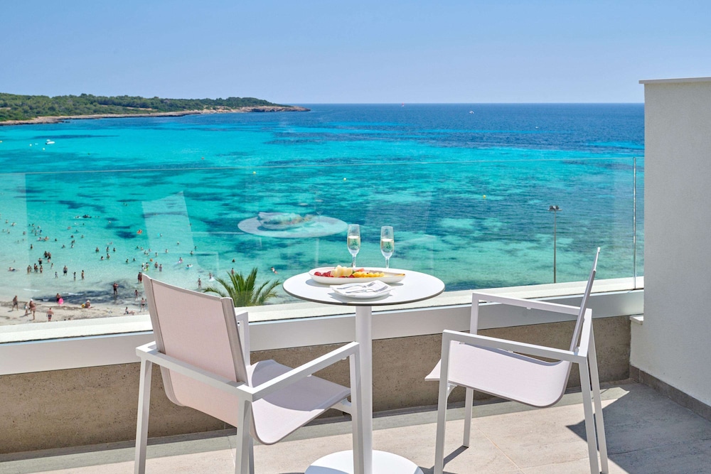 Exclusive Double Room Single Use, Balcony, Sea View (Select)