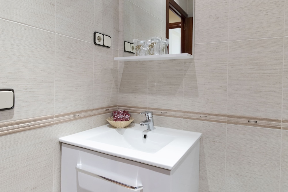 Superior Room, 1 Double Bed, Kitchen, City View