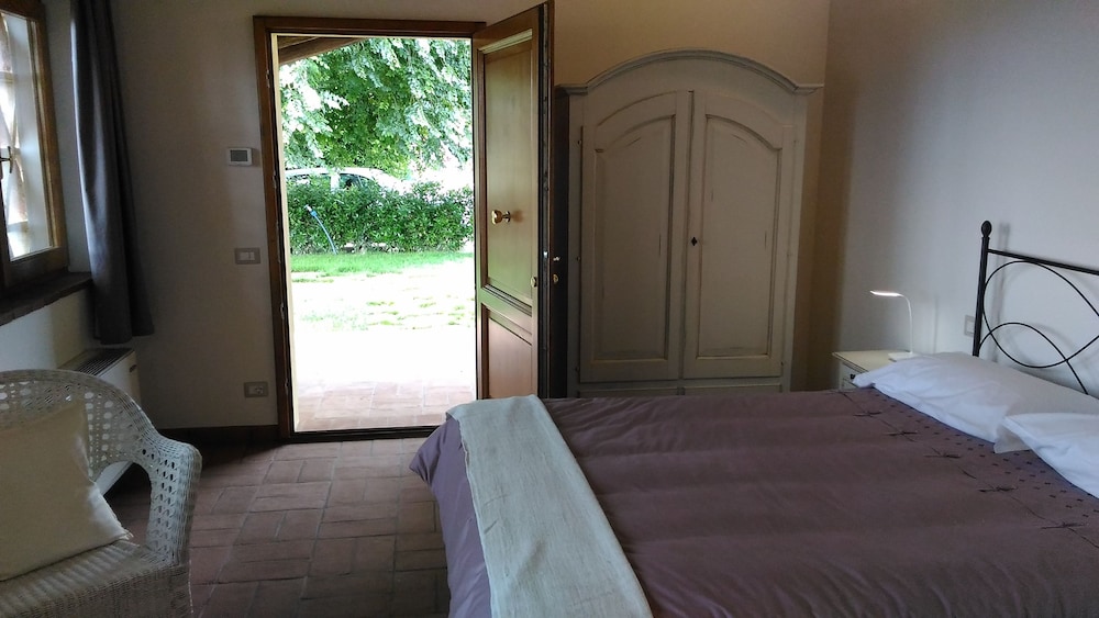 Romantic Double Room, Hill View photo 3