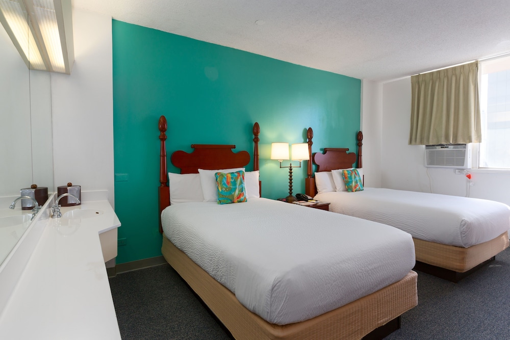 Room, City View (Moderate) - Photo 1