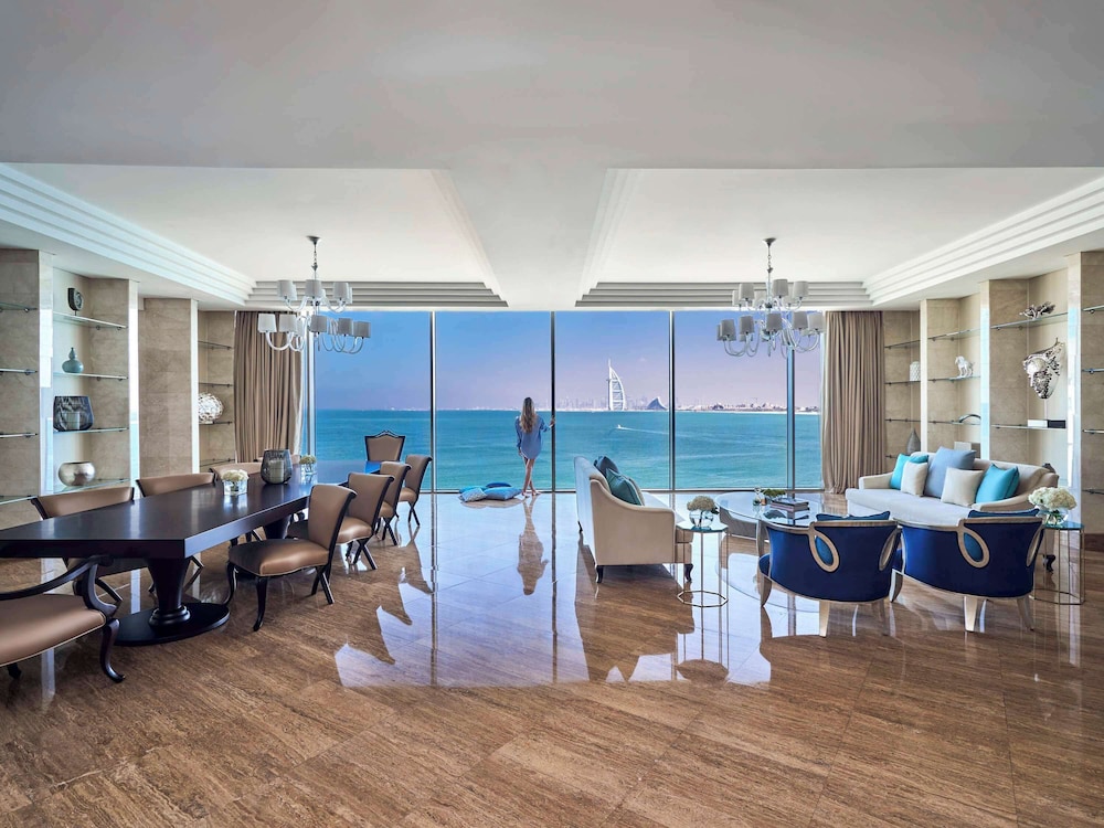 Grand Suite, 1 Double Bed (Penthouse - Executive)