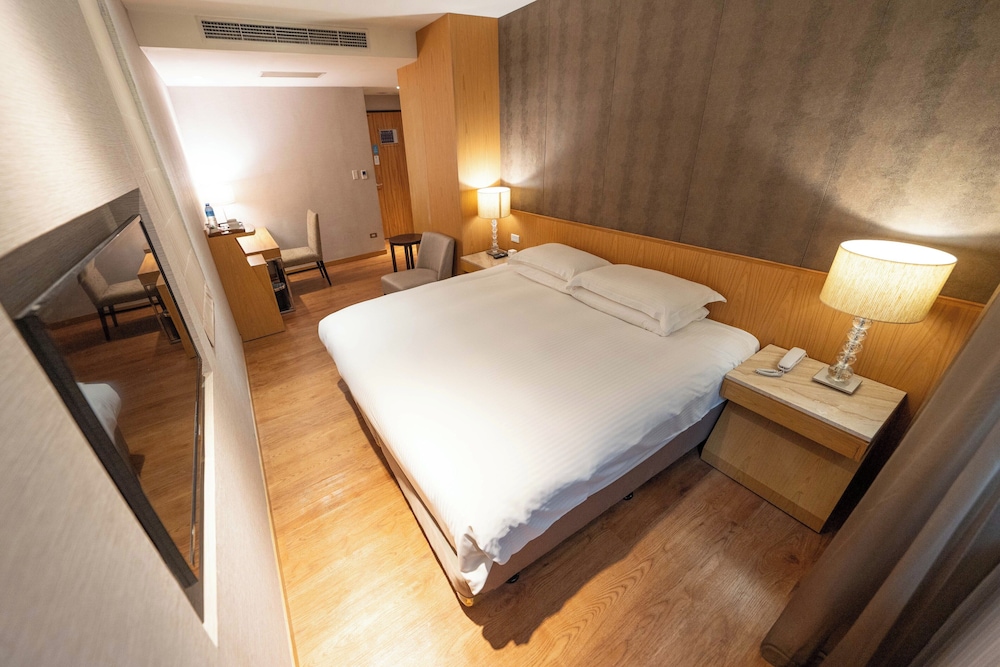 Deluxe Double Room photo 2