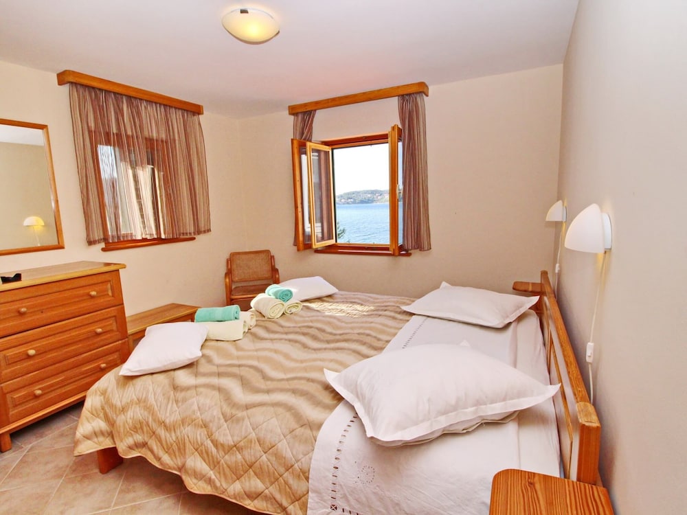House photo 2