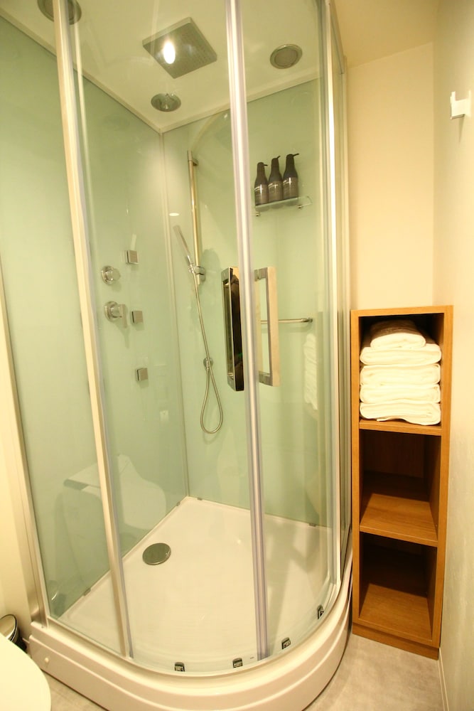 Triple Room, Non Smoking photo 3