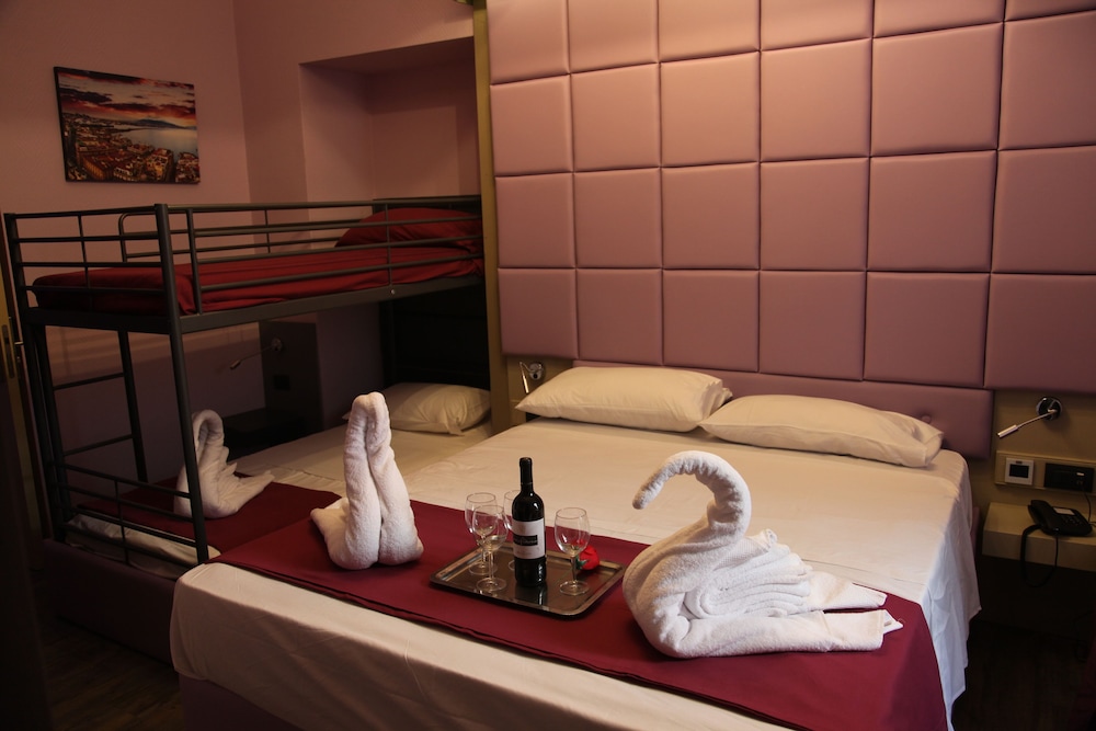 Comfort Quadruple Room, Multiple Beds