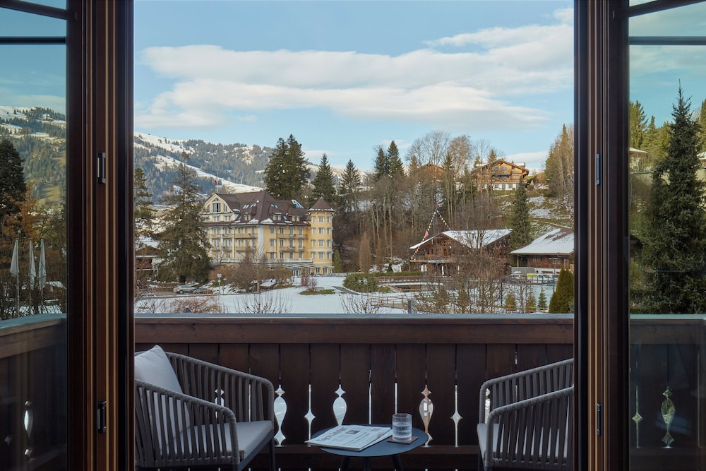 Junior Suite, Balcony, Mountain View photo 3