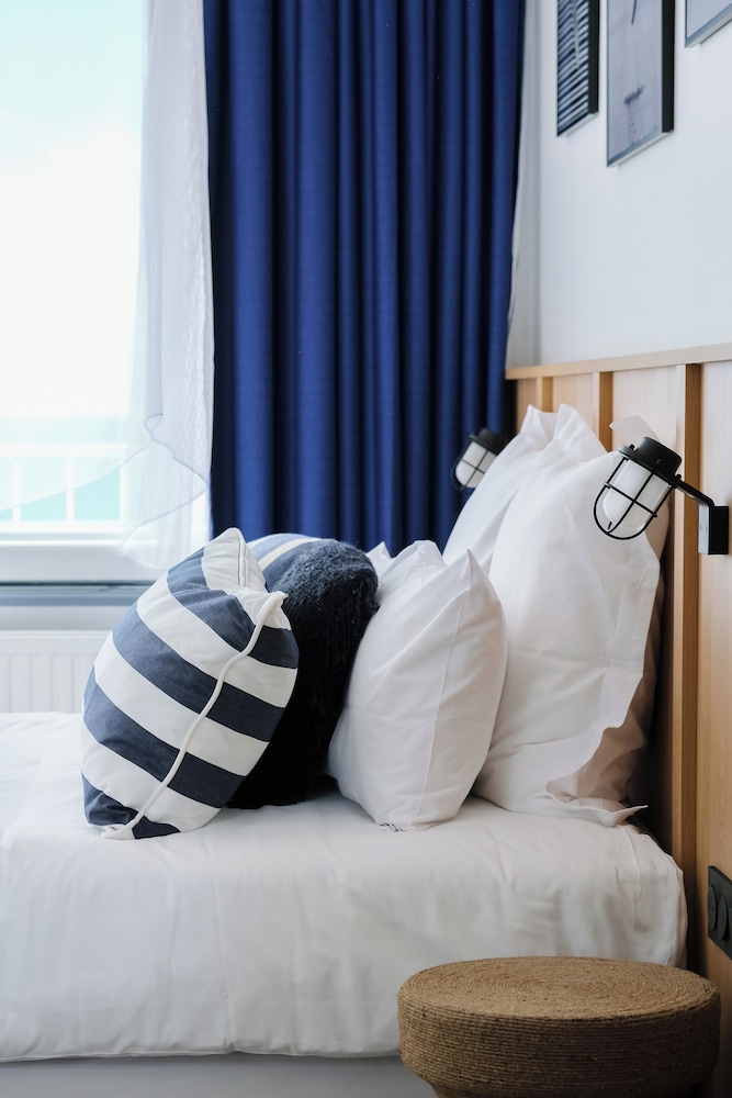 Standard Double Room, Ocean View photo 1