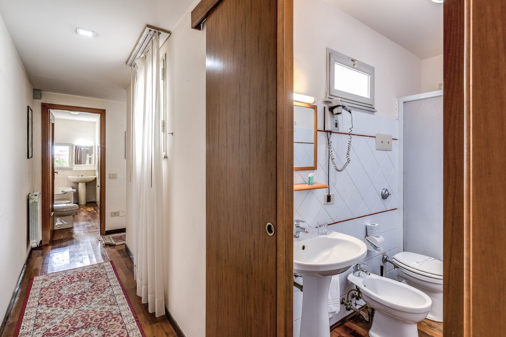 Triple Room - Photo 3
