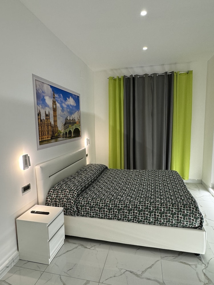 London Room
