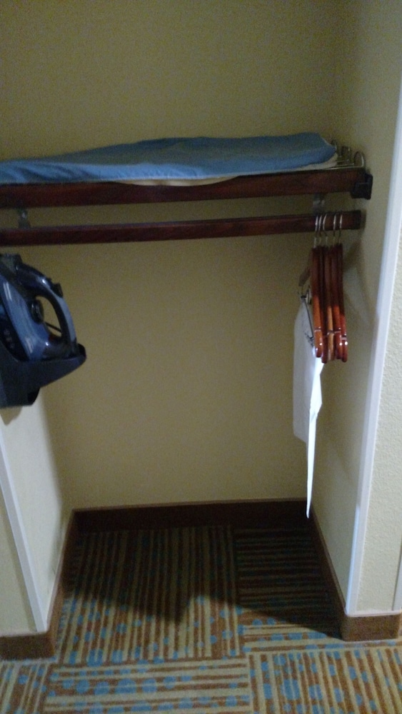 Suite, 2 Queen Beds, Accessible (Mobility, Accessible Tub) - Photo 6