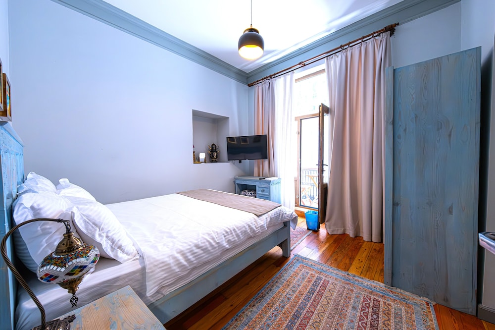 Traditional Room photo 1
