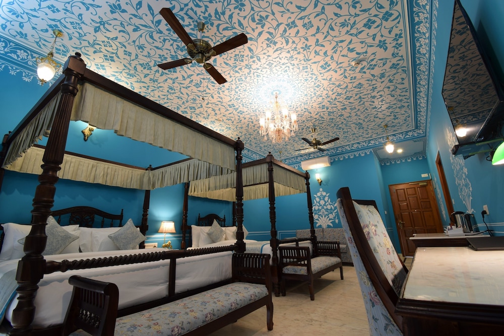 Royal Suite Room - Photo 11