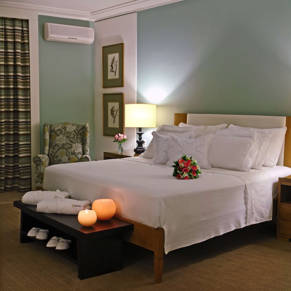 Executive Suite, 1 King Bed With Sofa Bed, Balcony, photo 6