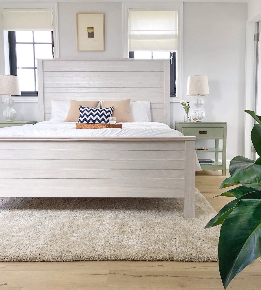 Luxury Double Room, 1 King Bed, Hot Tub, Beachfront
