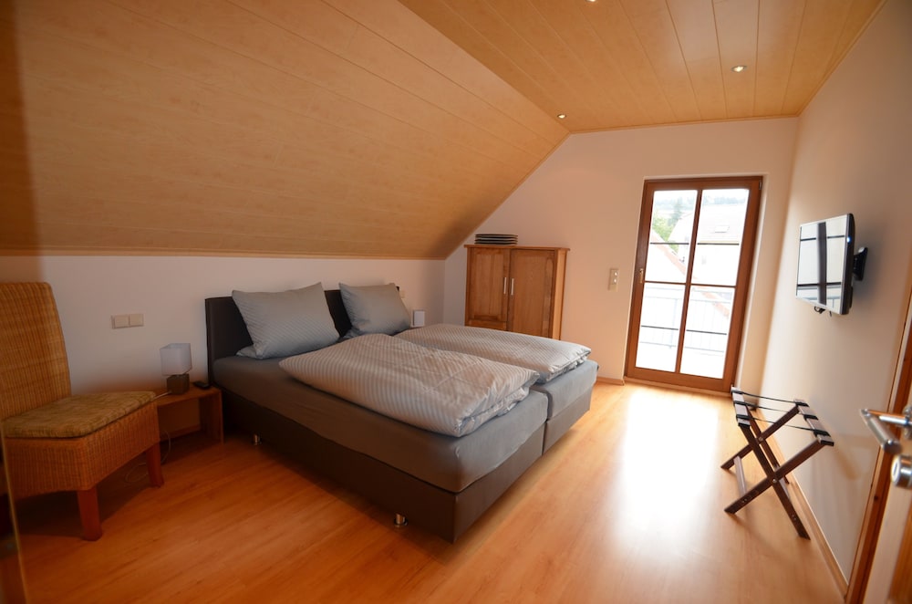 Comfort Condo, 3 Bedrooms, Non Smoking, Balcony