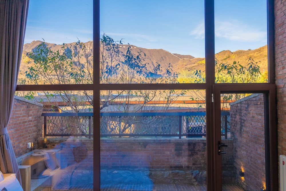 Great Wall View Tatami