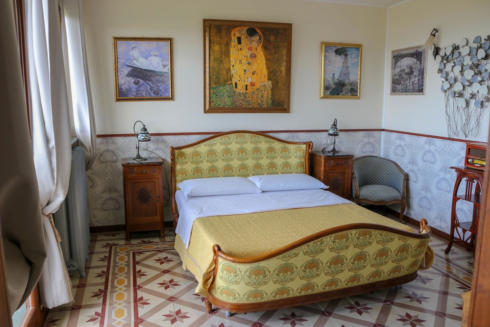 Comfort Double Room, 2 Double Beds, Non Smoking, Lagoon View photo 1