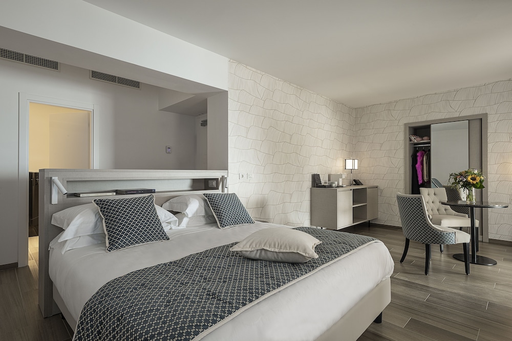 Elite Room, Sea View (Flagrantia)
