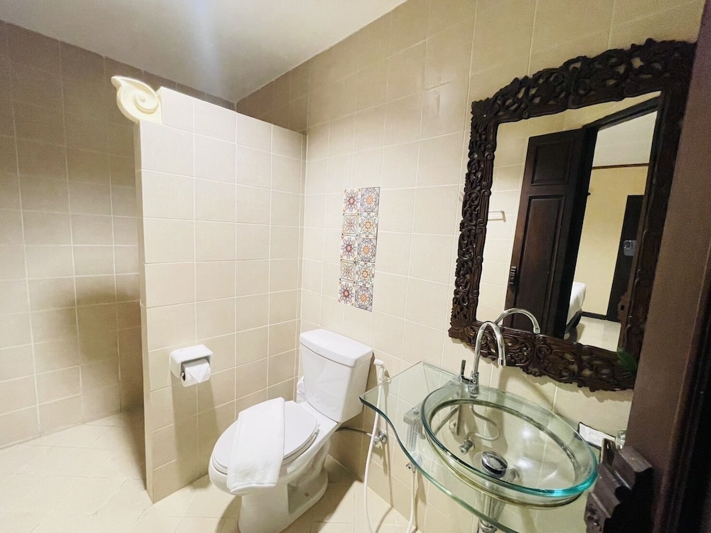 Standard Double Or Twin Room - Photo 2